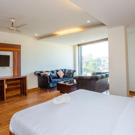 Hotel Doon Dehradun Phòng bức ảnh