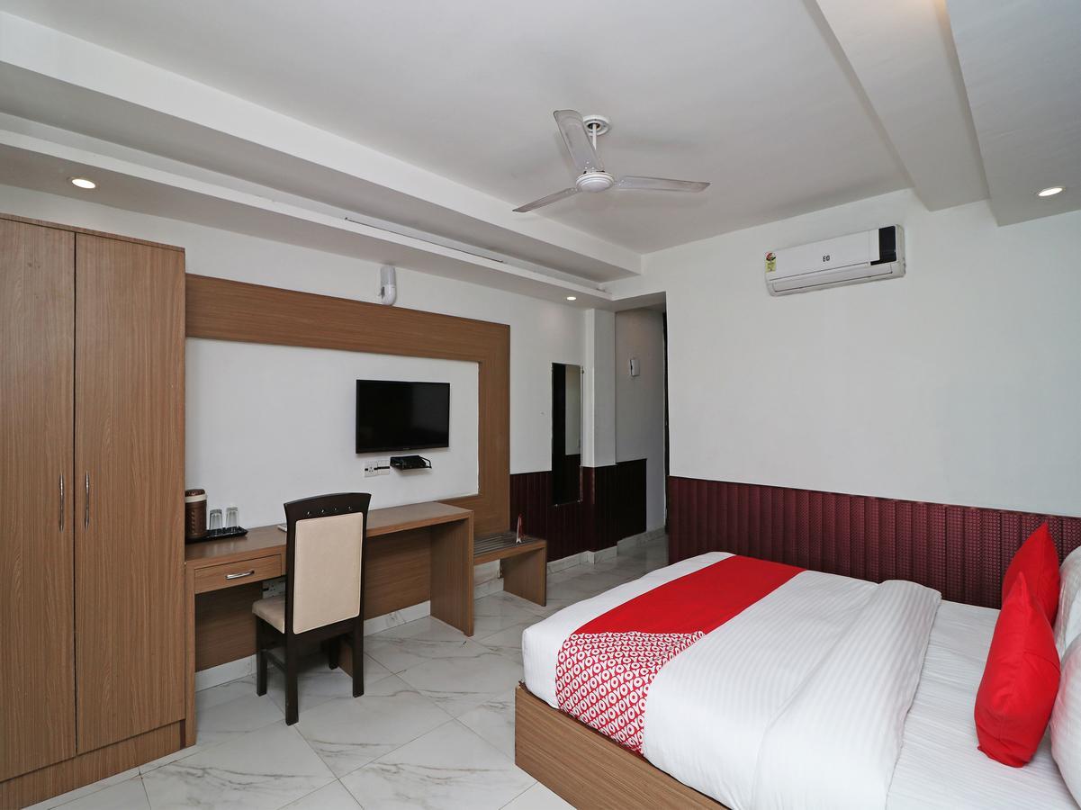 Hotel Doon Dehradun Ngoại thất bức ảnh