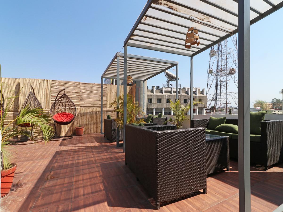 Hotel Doon Dehradun Ngoại thất bức ảnh