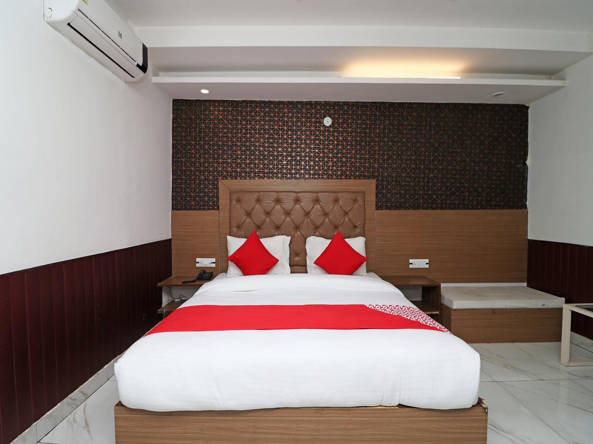 Hotel Doon Dehradun Ngoại thất bức ảnh
