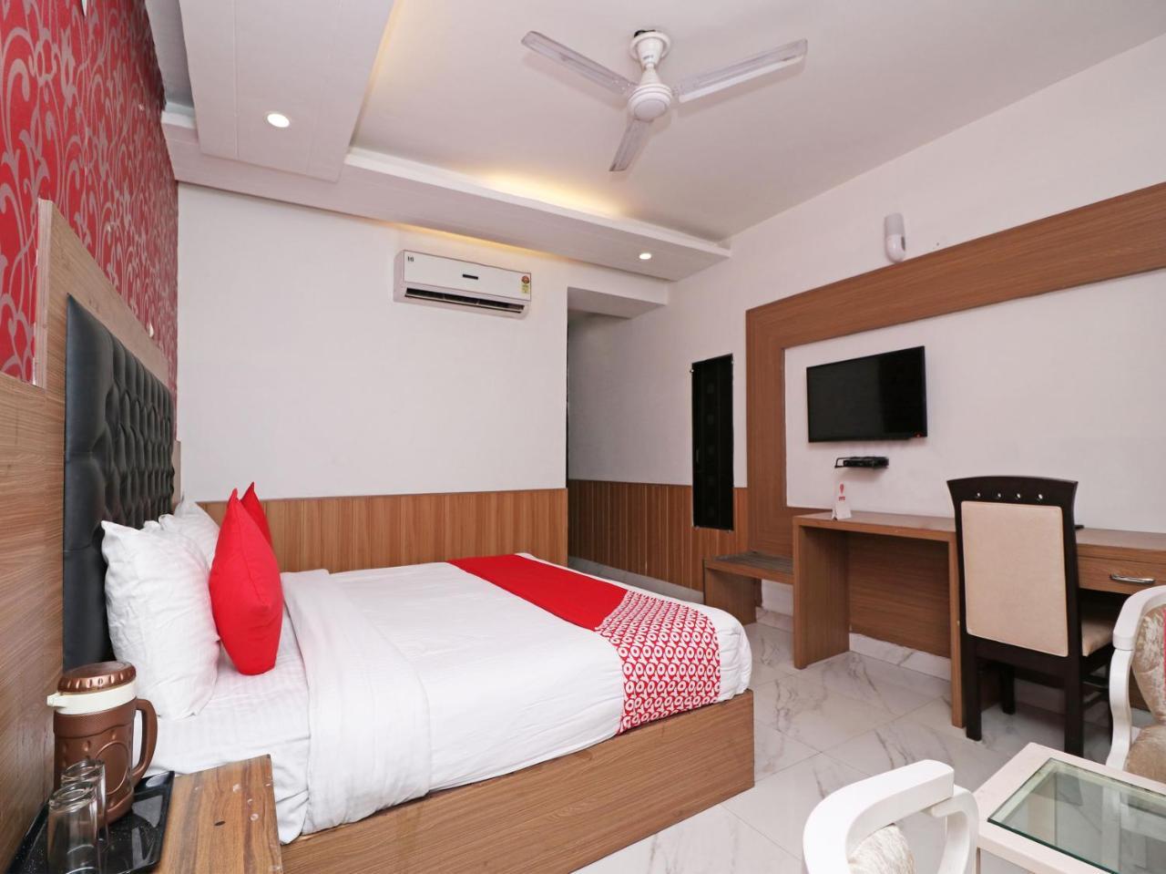 Hotel Doon Dehradun Ngoại thất bức ảnh